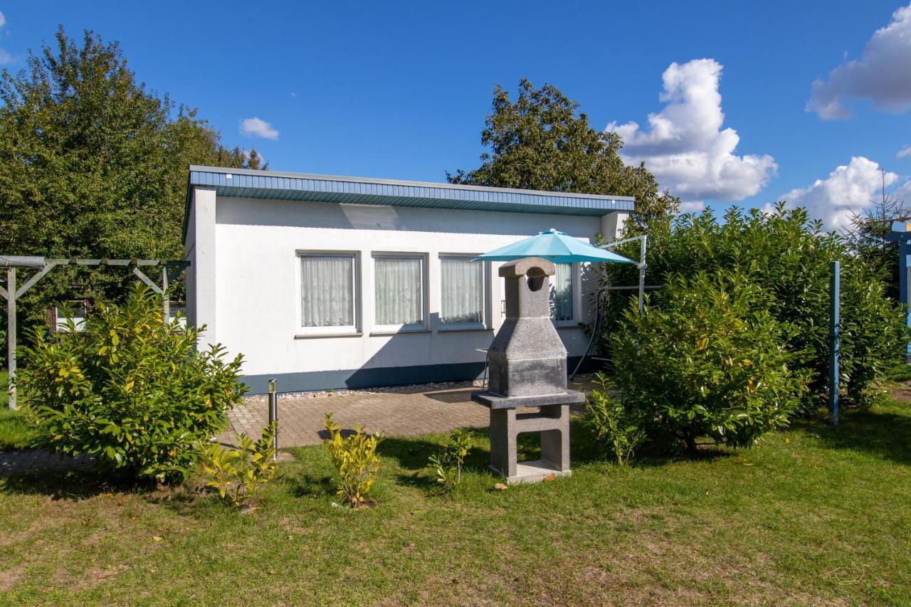 Bungalow Am Waldrand Barth Luaran gambar