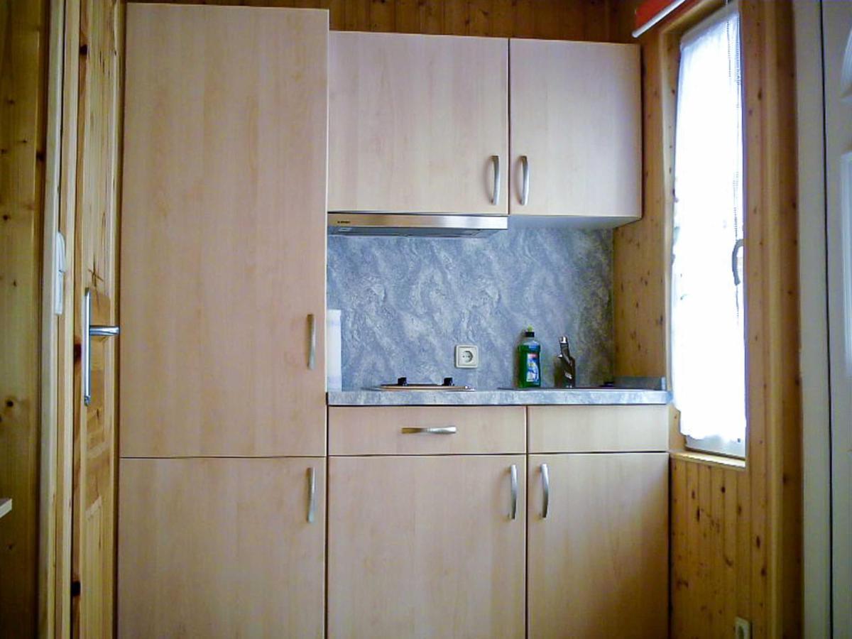 Bungalow Am Waldrand Barth Luaran gambar
