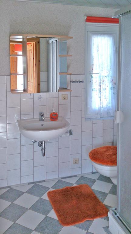 Bungalow Am Waldrand Barth Luaran gambar